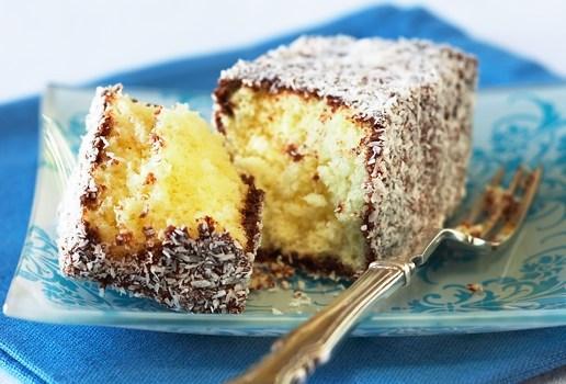 Lamington cake from Down Under 🇦🇺 🦘 Recipe by Maryline - Cookpad